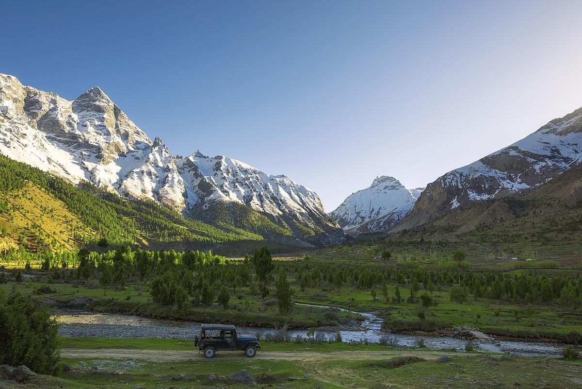 Basho Valley gallery image 2
