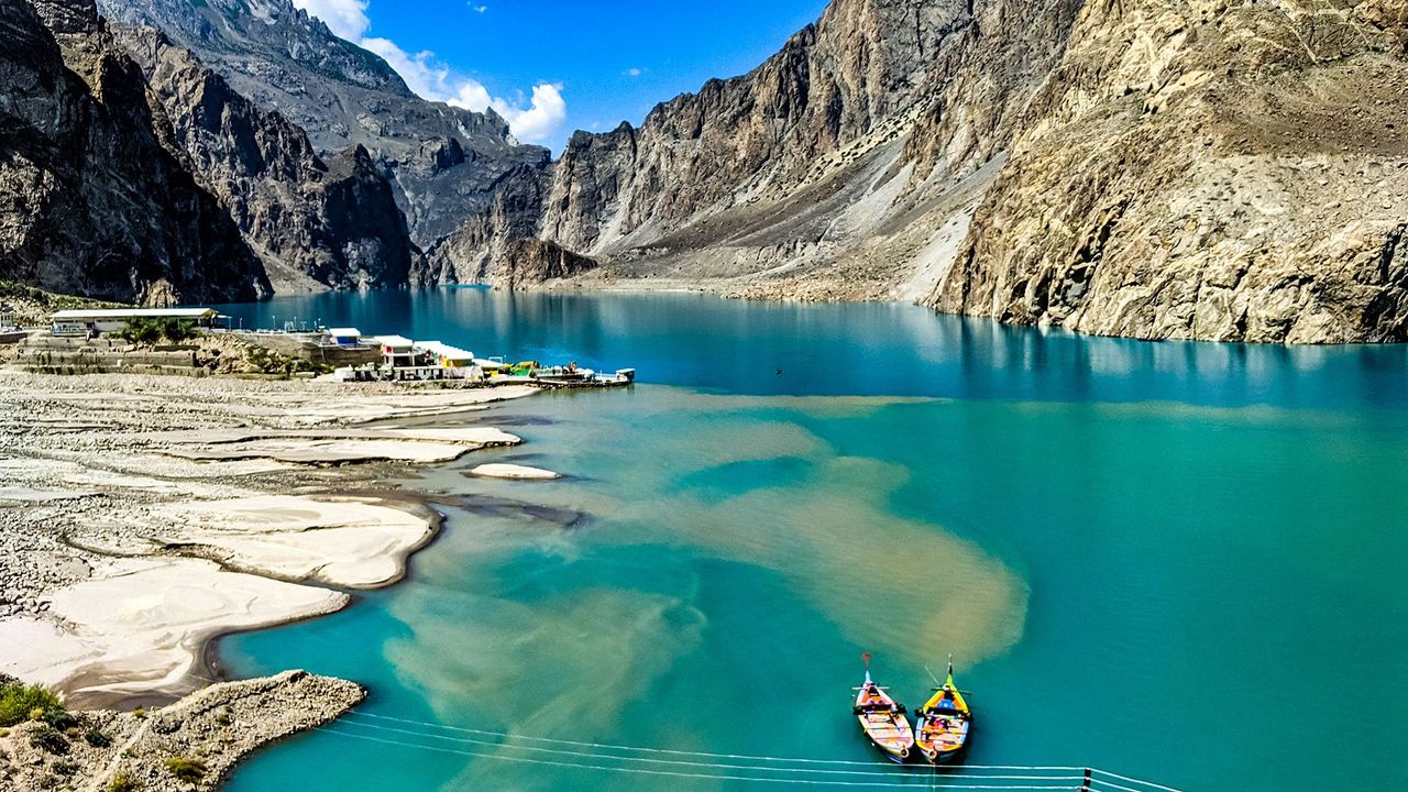 10-Day Skardu & Hunza Tour gallery image 1