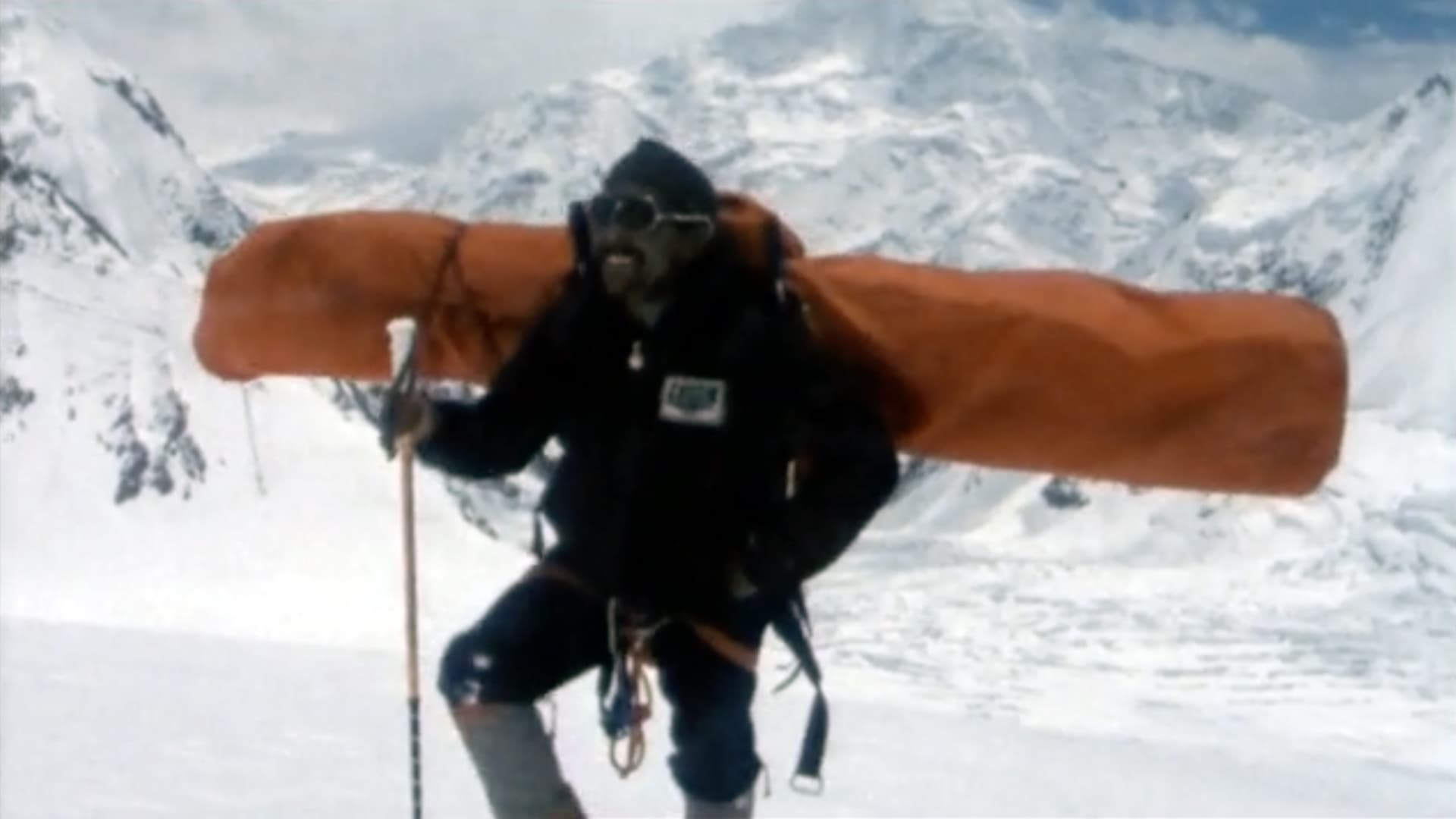 28 days above 6,700 metres — without oxygen