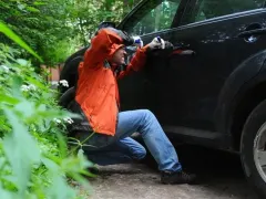 Угон автомобиля в Невинномысске: задержан подозреваемый