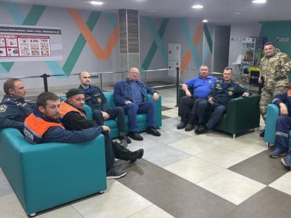 Спасатели Невинномысска справляются с последствиями непогоды