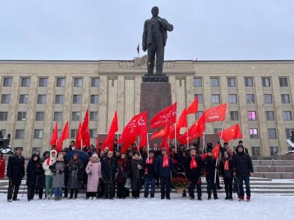 ГЕНИЙ ЛЕНИНА ВЕДЁТ НАС И СЕГОДНЯ