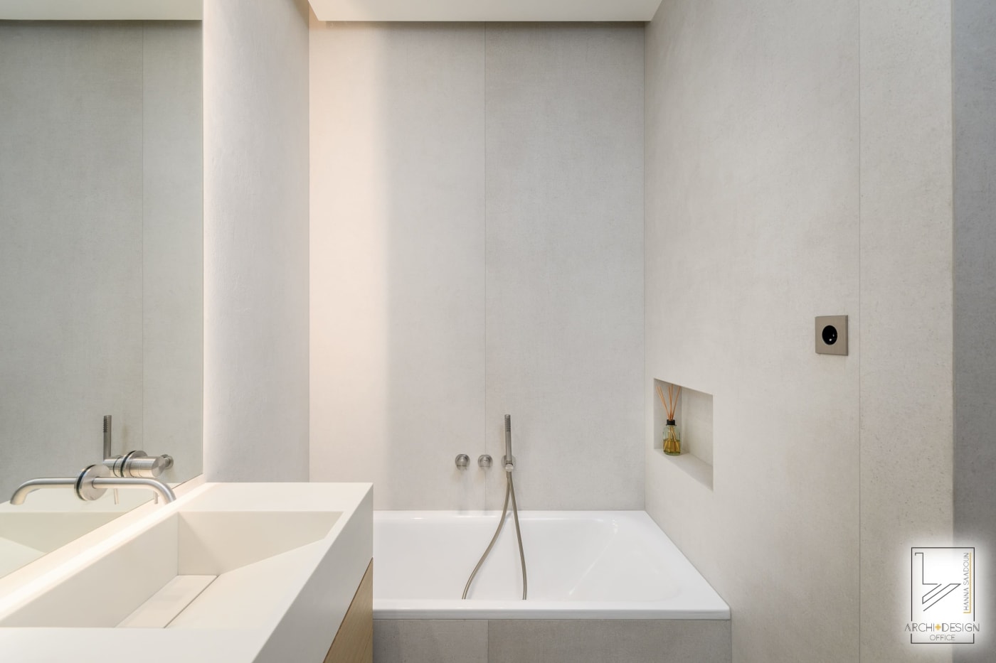 Children's bathroom — Hovevei Zion, interior design by Hanna Saadoun, Talbiya, Jerusalem