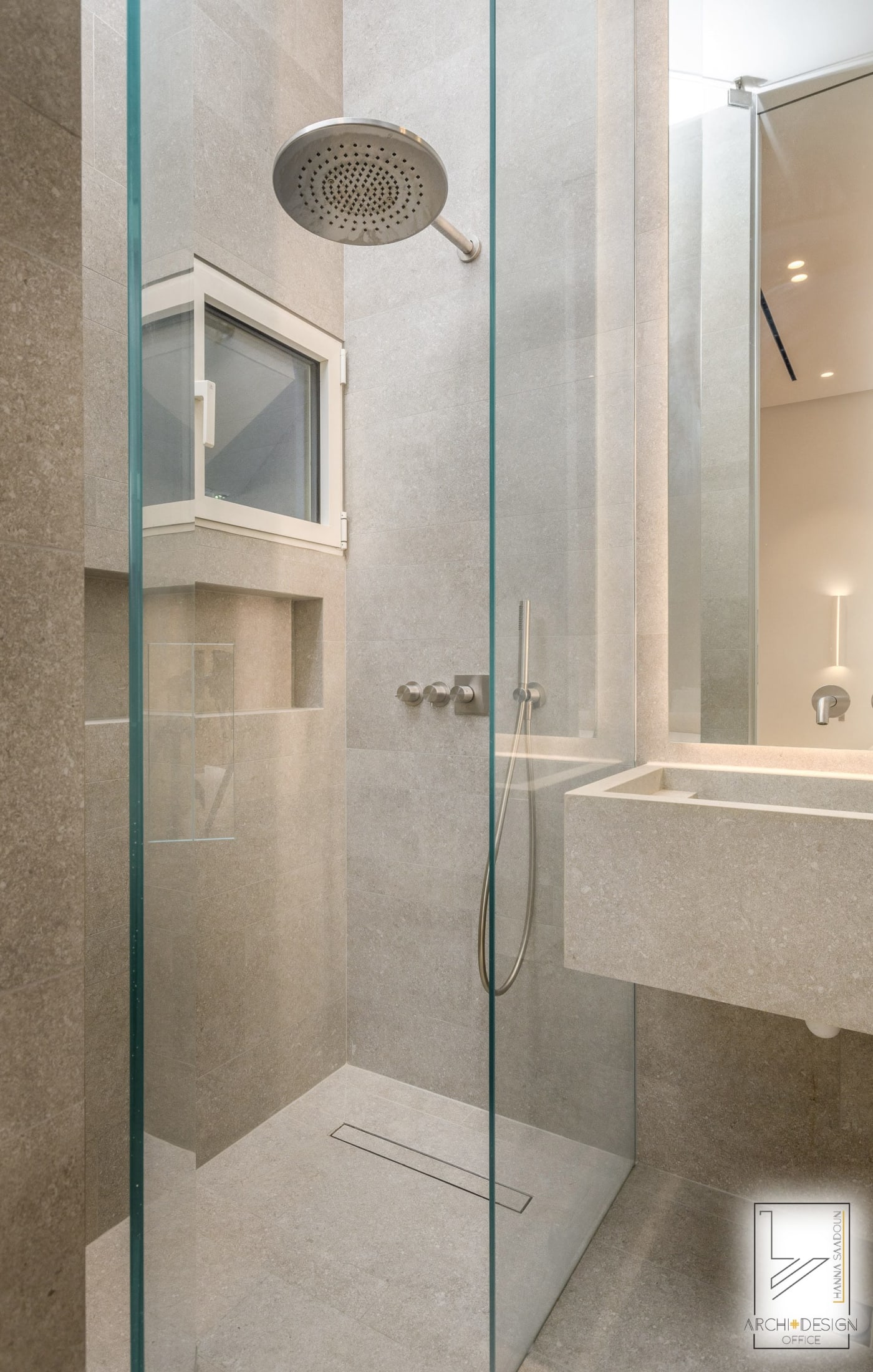 Master bathroom — Hovevei Zion, interior design by Hanna Saadoun, Talbiya, Jerusalem