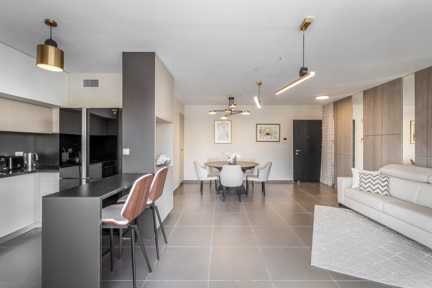 Interior — Quadra, interior design by Hanna Saadoun, Mekor Chaim, Jerusalem