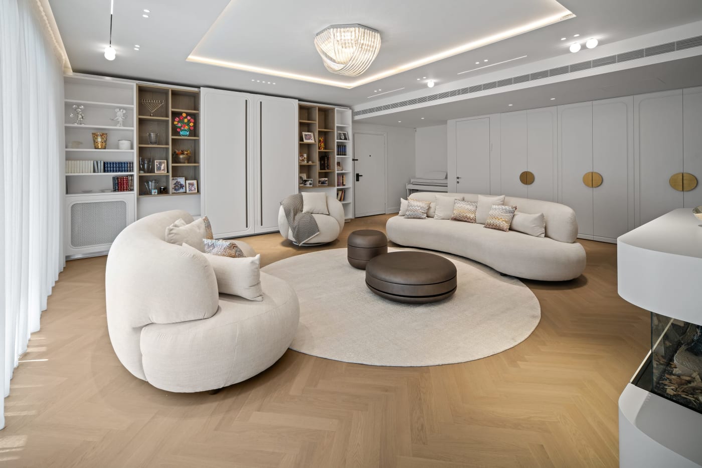 Living room — Yeffe Enayim, interior design by Hanna Saadoun, David's Village, Jerusalem
