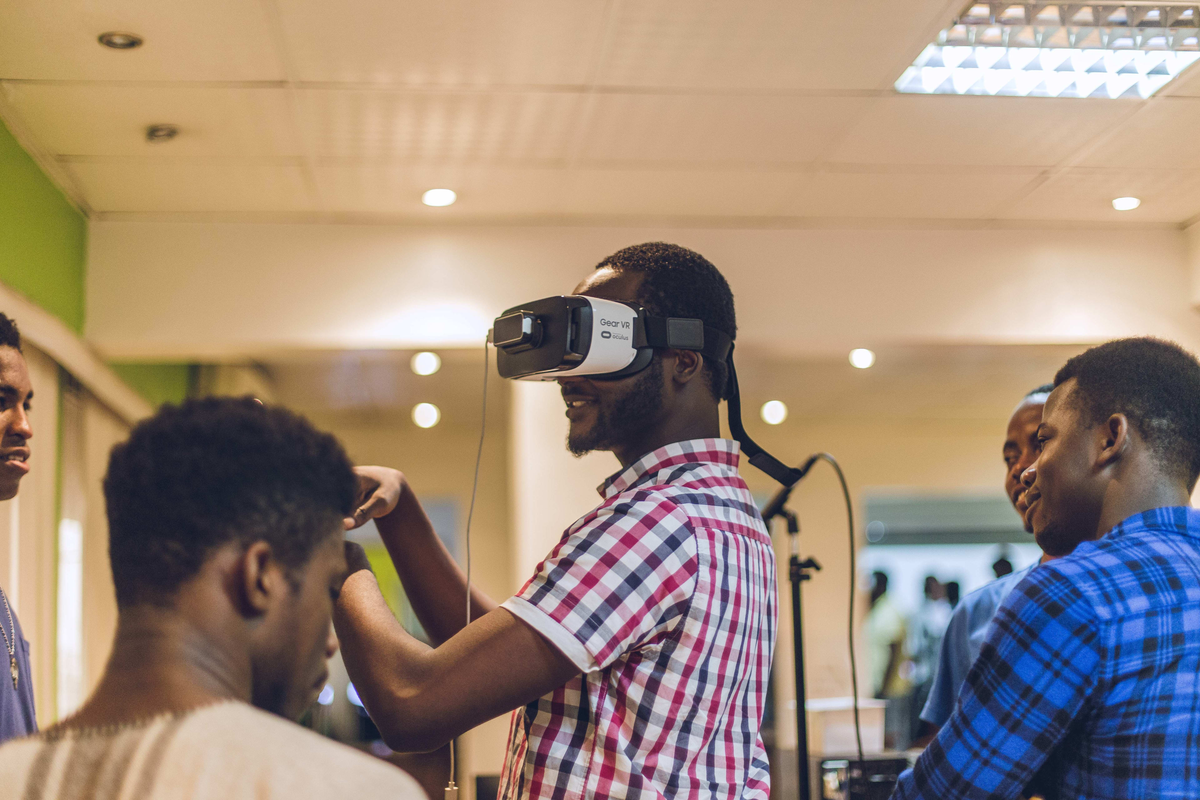 Participants at Nigeria’s first VR hackathon, 2016