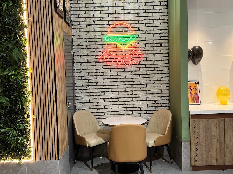 El Marinado: Halal French tacos, burguers y pizzas