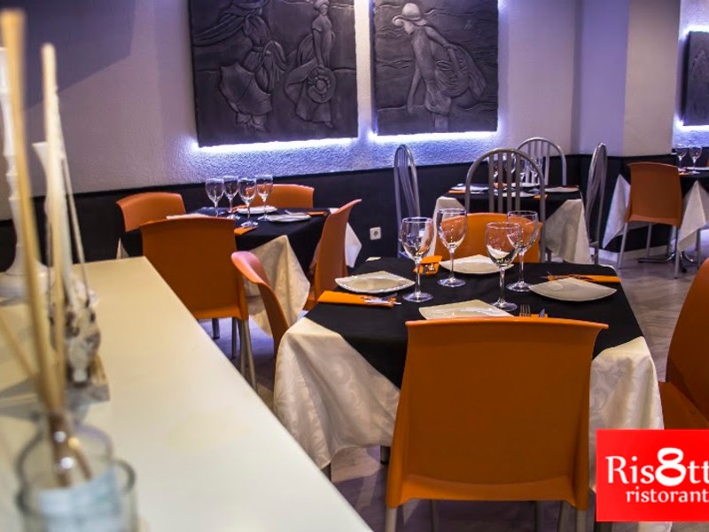 Restaurante italiano - pizzería - Ris8tto