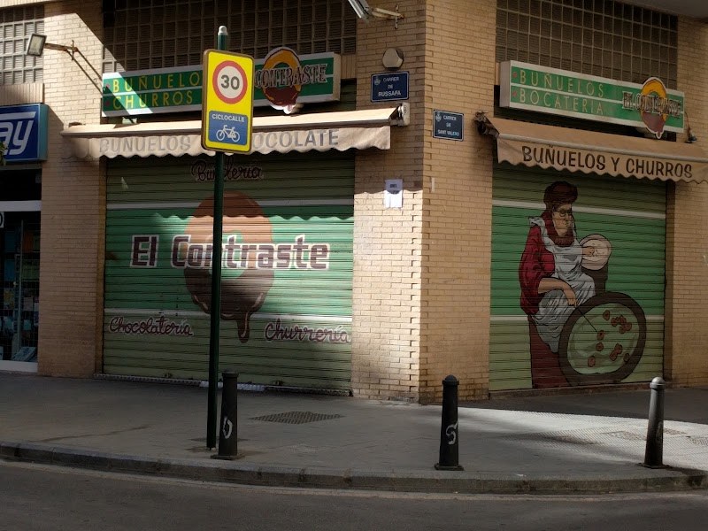 Buñolería Churrería El Contraste
