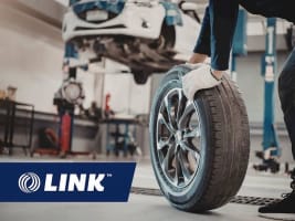 Tyre and Mechanical Workshop + Freehold in CQ