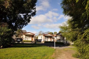 Freehold Going Concern 24 Key Motel with Approved Permit for 20 Additional Rooms