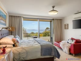 Luna Blu – The Ultimate Sea-Change with Income in Rhyll