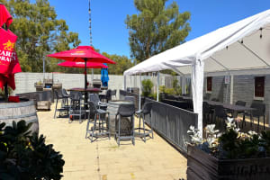 LEASEHOLD - Glenrowan Hotel, VIC - 1P0575