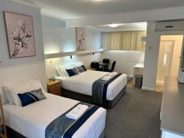 UNDER OFFER - Bamboo Motor Inn – Lakes Entrance, VIC