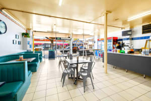 UNDER OFFER - Corowa Take Away, NSW - 1P0572