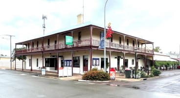 Crystal Brook Hotel excellent cheap lease. Potential Plus.