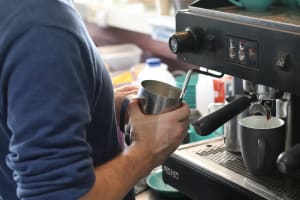 Busy Southeast Cafe – Strong Local Following