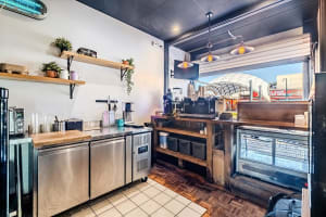 Hole In The Wall Espresso Bar / Cafe - Port Road Hindmarsh