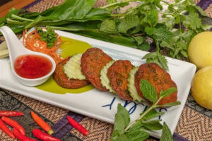Established Thai Restaurant - Strong Local Following