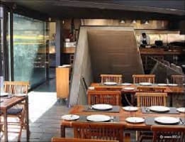 QUALITY RESTAURANT AND COCKTAIL BAR IN LORNE