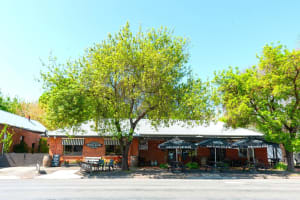 LEASEHOLD - Moyhu Hotel, VIC - 1P0514