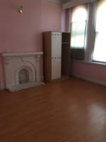 FULLY EQUIPPED ASIAN RESTAURANT WITH RESIDENCE.  URGENT SALE, MAKE AN OFFER