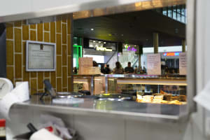 Indonesian & Malaysian Food in Busy Shopping Centre Location