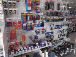 Vendor Finance  Thriving Auto Parts St Helens L/H $100,000+SAV Busy & Profitable Freehold Available