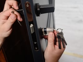 Locksmith Business - SJ1468