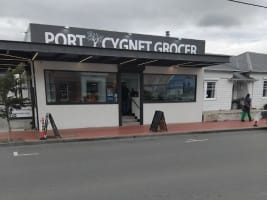 Freehold Port Cygnet Grocer Cygnet with Residence T/O $1.7m+ net $210K+ more