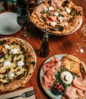 Premium Windsor Hospitality Venue – Blank Canvas Opportunity!