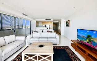 Lifestyle & Profit Boutique Management Rights - Heart of the Sunshine Coast