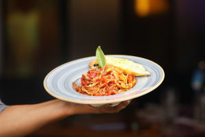 ICONIC WATERFRONT RESTAURANT - FULLY MANAGED, AIRLIE BEACH