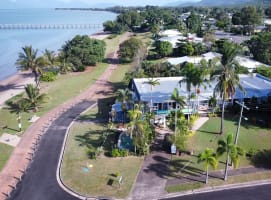 Money Maker Beachfront Leasehold, Walk to CBD And Lifestyle Business Opportunity - 2688ML