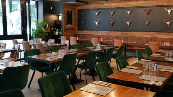 Iron River Bar & Grill – Proven Performer in Premium Highway Position