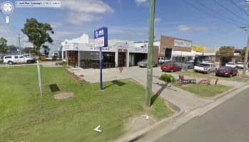 "COME AND GET IT" - CAFE / TAKEAWAY