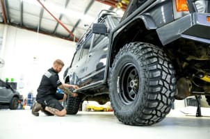 Established 4WD, Caravan and RV Accessories Business with Service Expansion