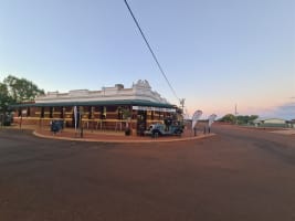 FREEHOLD COUNTRY HOTEL and RESIDENCE -