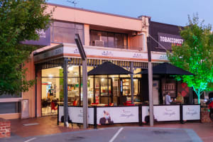 UNDER OFFER - White Mocha Cafe, Wodonga VIC - 1P0544
