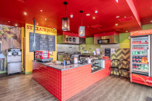 High-Traffic Shopping Centre Pizzeria – Strong Sales, Fully Fitted Out