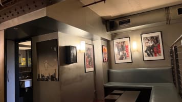 Robot Bar - Melbourne CBD Laneway Venue