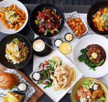 HIGHLY PROFITABLE Cafe & Restaurant with a secure 20 year trading history