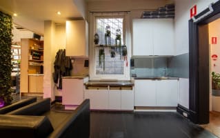 Longstanding Hair Salon with Strong, Recurring Clientele