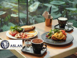 CAFE/COFFEE SHOP FOR SALE