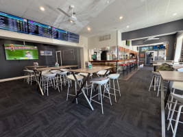 Port & Wine Seaside Hotel in historic Port Adelaide - Lease
