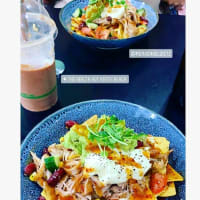 The Health Hut North Beach "where everything is delicious & Nutritious"