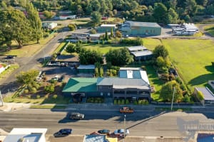 EXTRAORDINARY OPPORTUNITY RENOVATED 10 ROOM HOTEL & RESTAURANT, BAR & BOTTLESHOP
