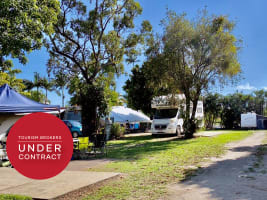 Far North Queensland Coastal Tropical Caravan Tourist Park - 896CPL