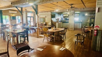 Country Pub Opportunity – Molesworth Hotel Motel